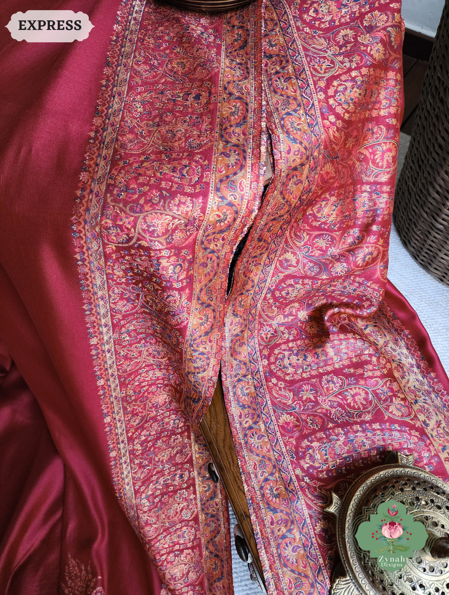 Zynah Red Kashmiri Pure Kani Silk Jamavar Saree; Custom Stitched/Ready-made Blouse, Fall, Petticoat; SKU: 0703202504