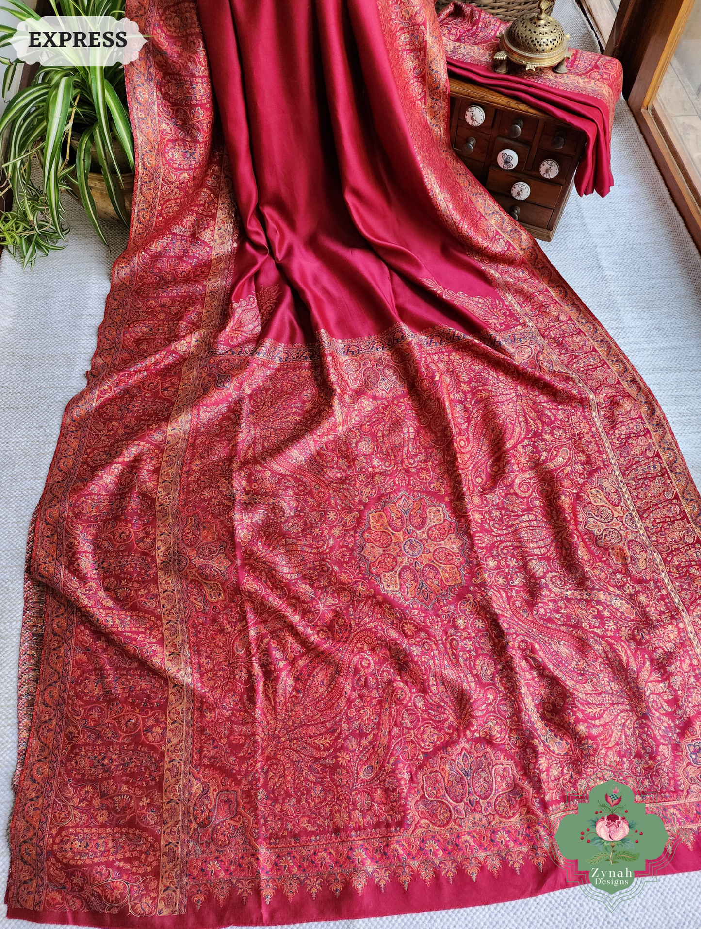 Zynah Red Kashmiri Pure Kani Silk Jamavar Saree; Custom Stitched/Ready-made Blouse, Fall, Petticoat; SKU: 0703202504