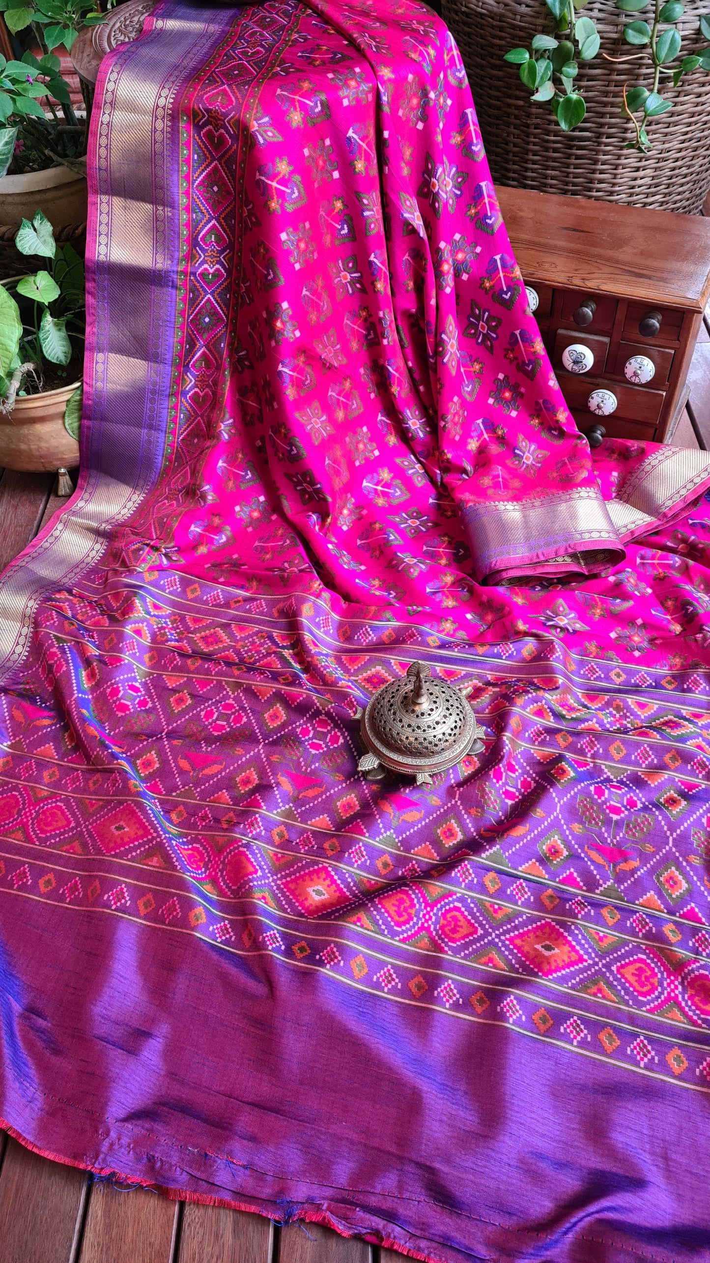 Zynah Pink Color Soft Silk Ikkat Printed Saree with woven zari borders; Custom Stitched/Ready-made Blouse, Fall, Petticoat; Shipping available USA, Worldwide