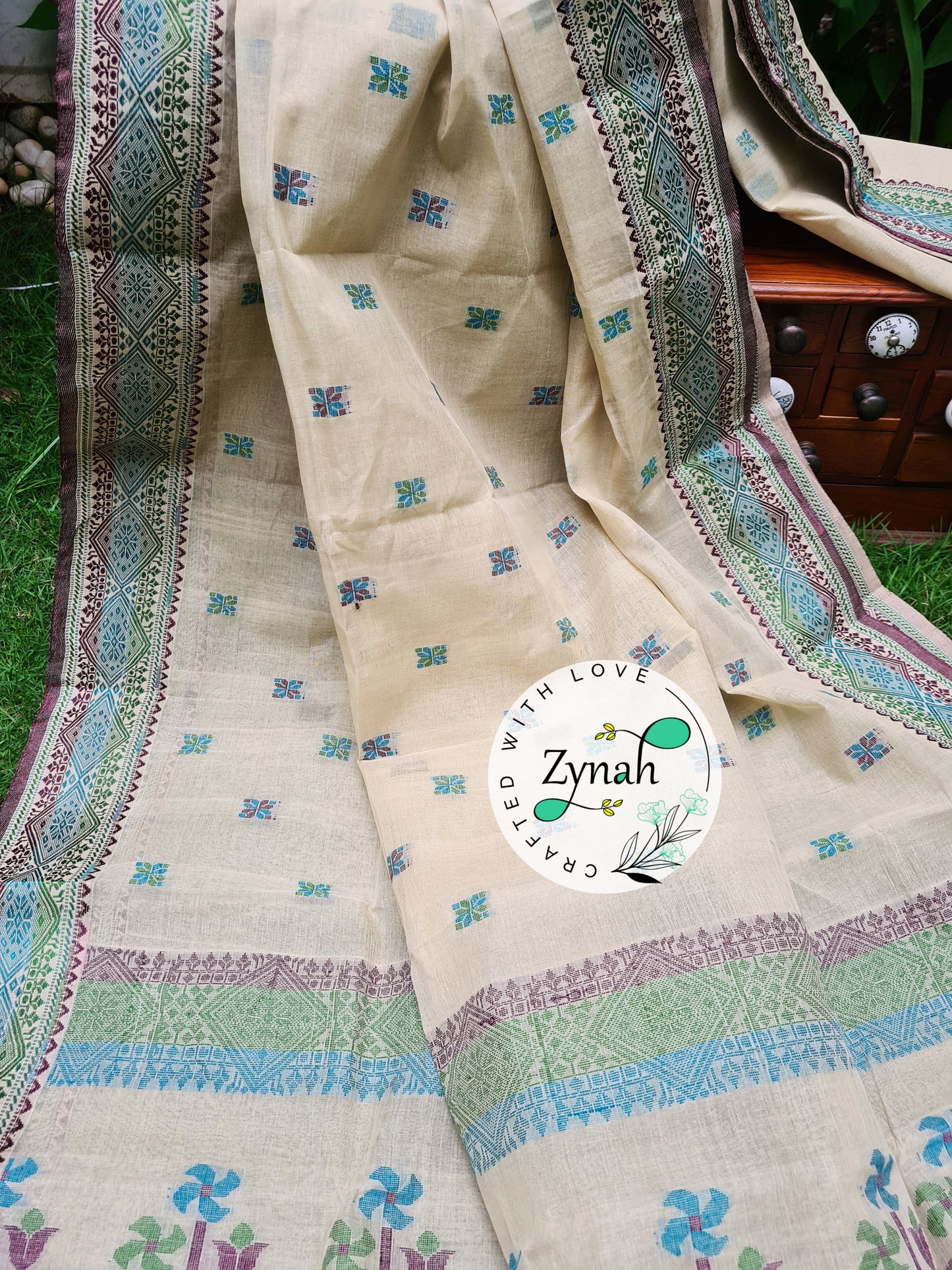 Zynah Off-white Color Pure Handspun Cotton Saree with Zari Weave Border; Custom Stitched/Ready-made Blouse, Fall, Petticoat; Shipping available USA, Worldwide