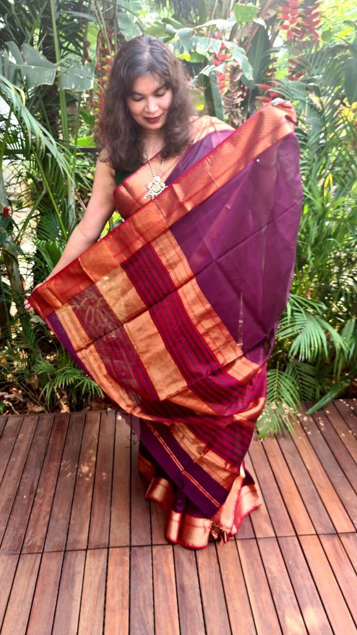 Zynah Pure Handloom Maheshwari Silk Cotton Saree with Contrast Blouse-piece; Custom Stitched/Ready-made Blouse, Fall, Petticoat; Shipping available USA, Worldwide