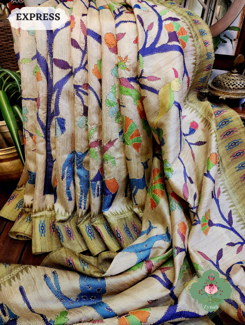 Beige/Olive Jute Linen Saree with Kantha Work, a masterpiece that blends elegance with contemporary sophistication.